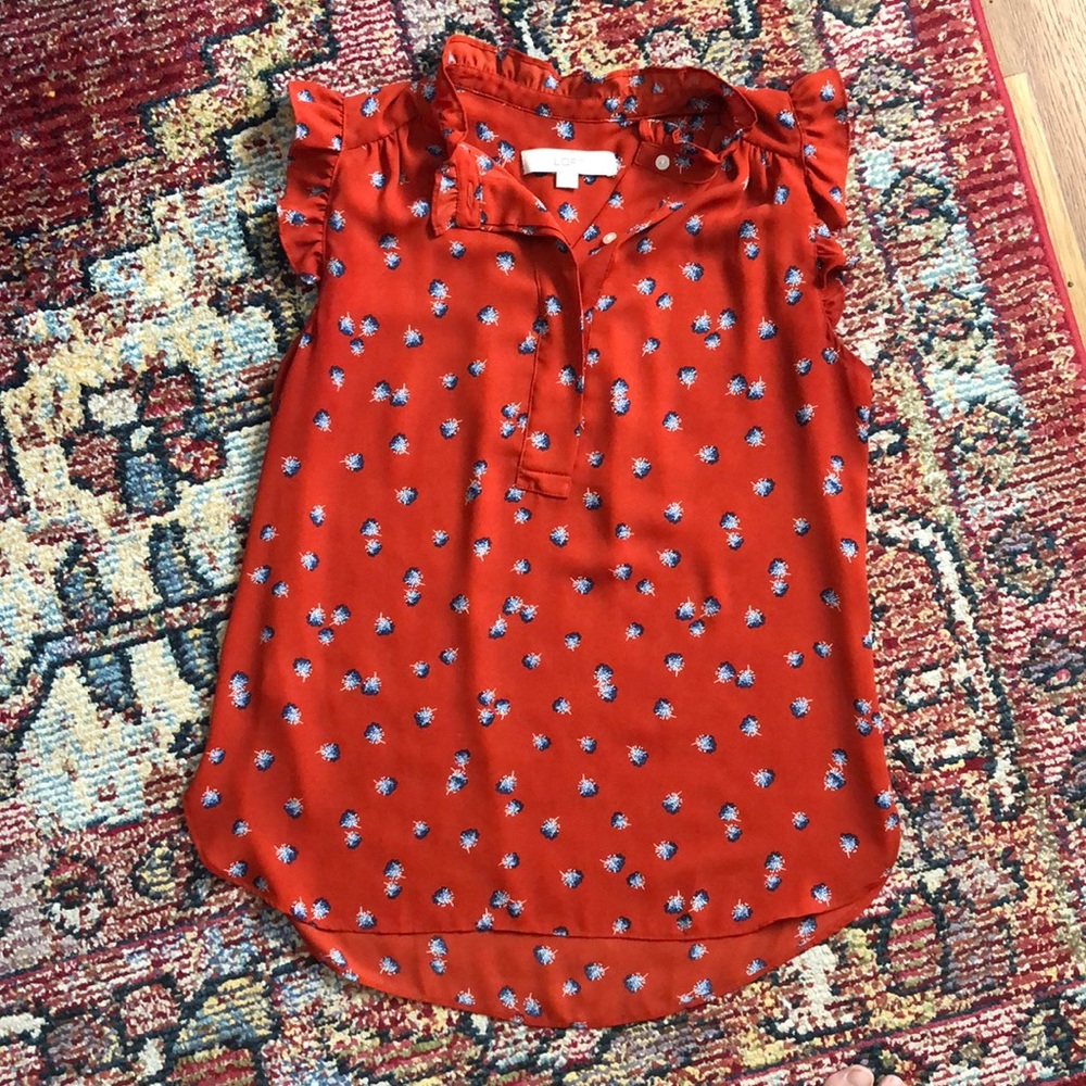 LOFT red sleeveless top